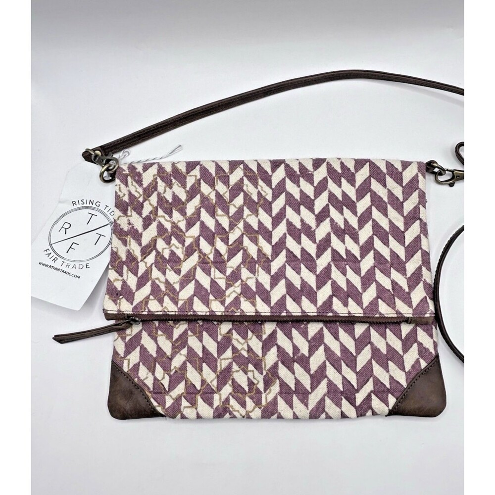 Rising Tide Crossbody Geometric Fold Over Bag Zipper Detachable Strap Burgundy
